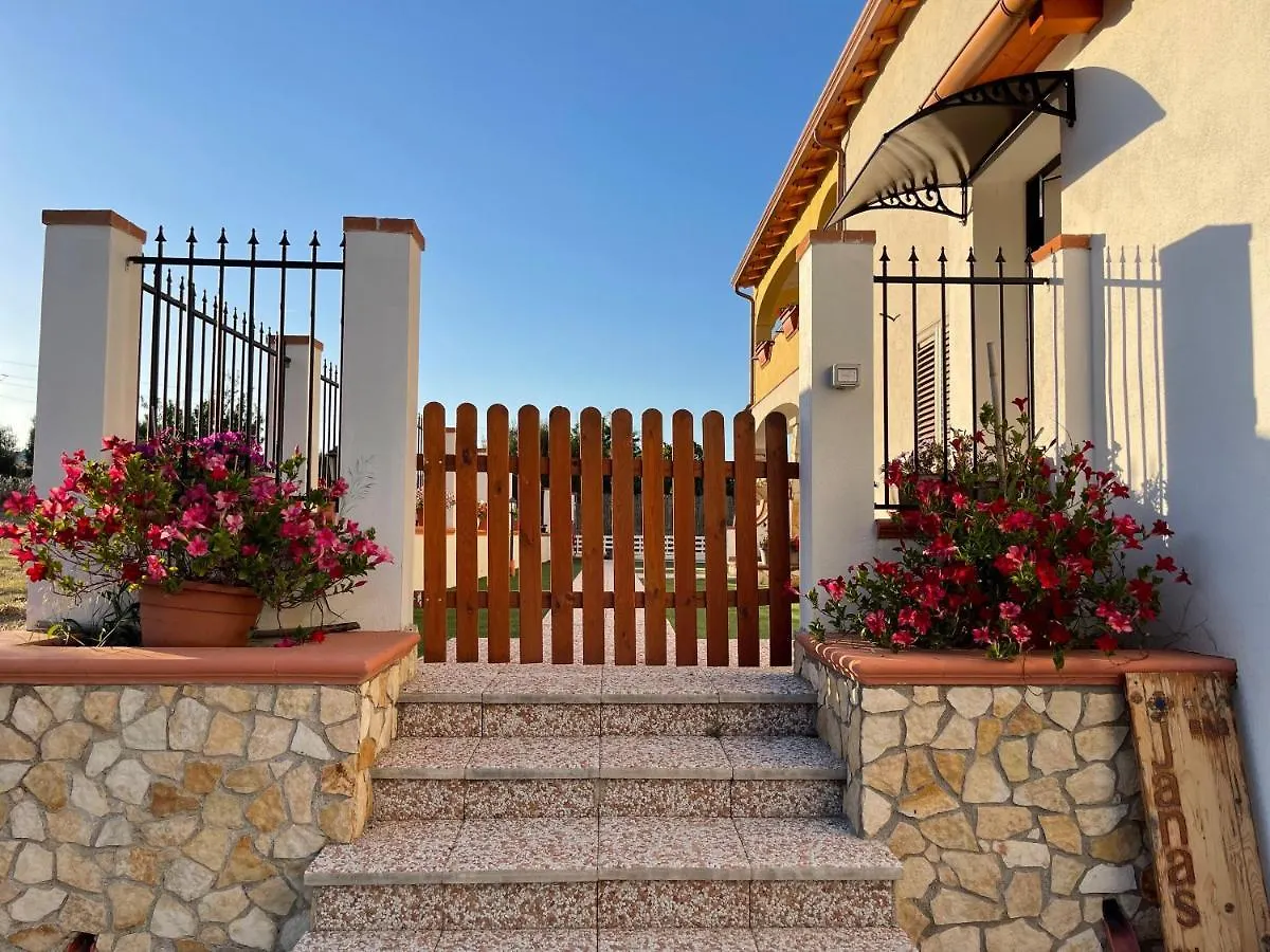 פוסאדה Janas B&B