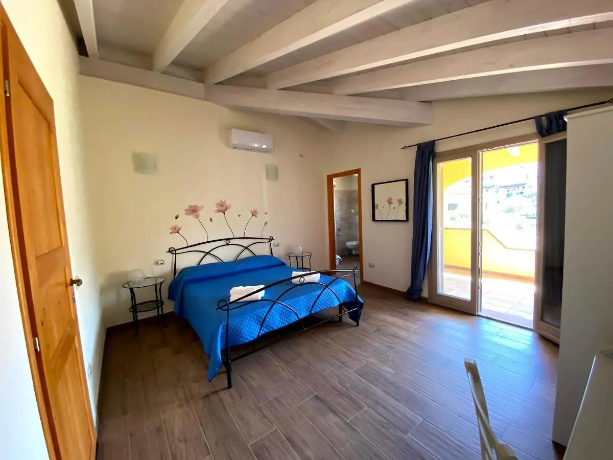 Janas B&B Posada  0*, Posada (Sardinia)